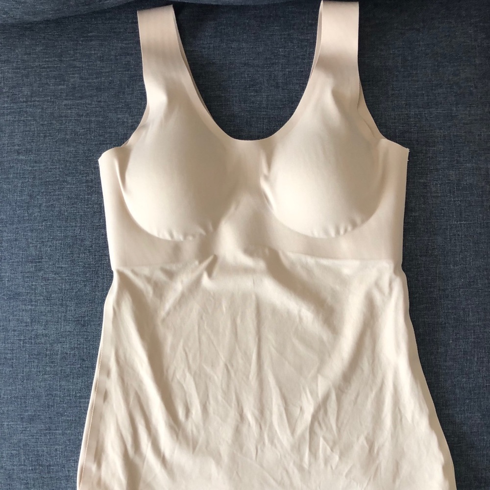 Knixwear evolution tank